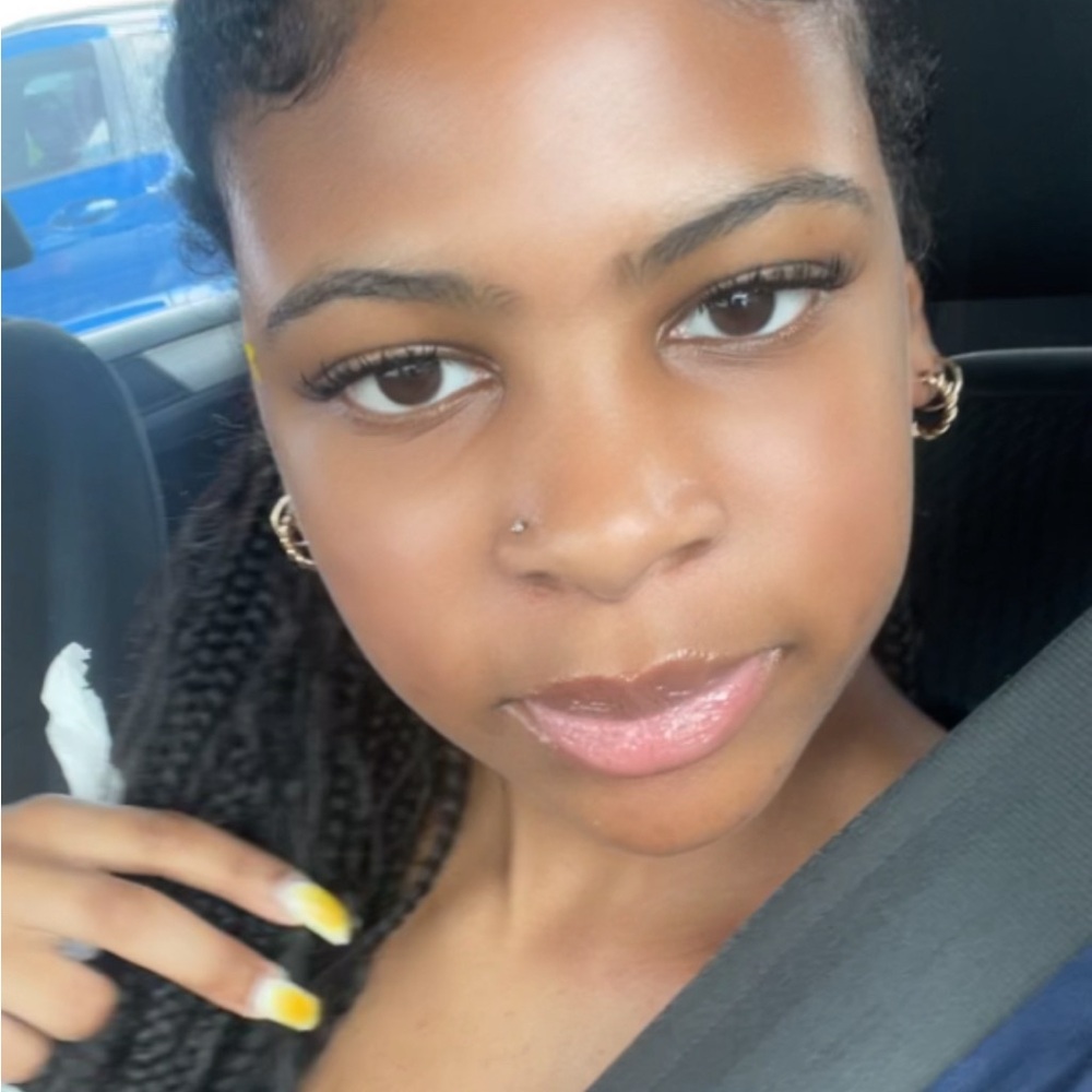 Meet your Posher, Alaysia